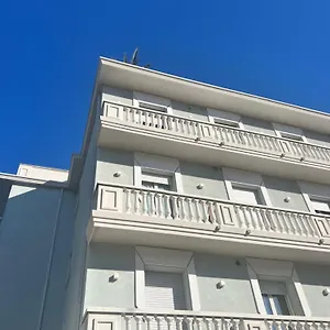 Aparthotel Mimosa