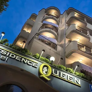 Queen Aparthotel